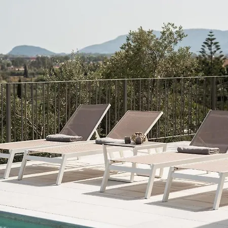 Mystic Garden Villa *